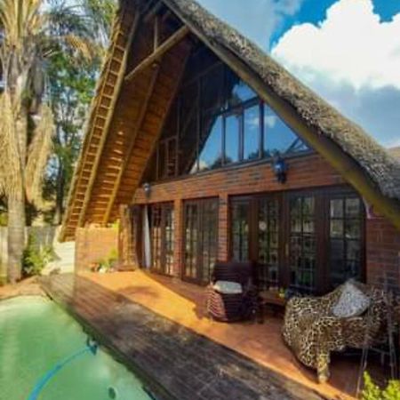 Pantera Lodge & Cheetah Cottage Йоханнесбург Экстерьер фото