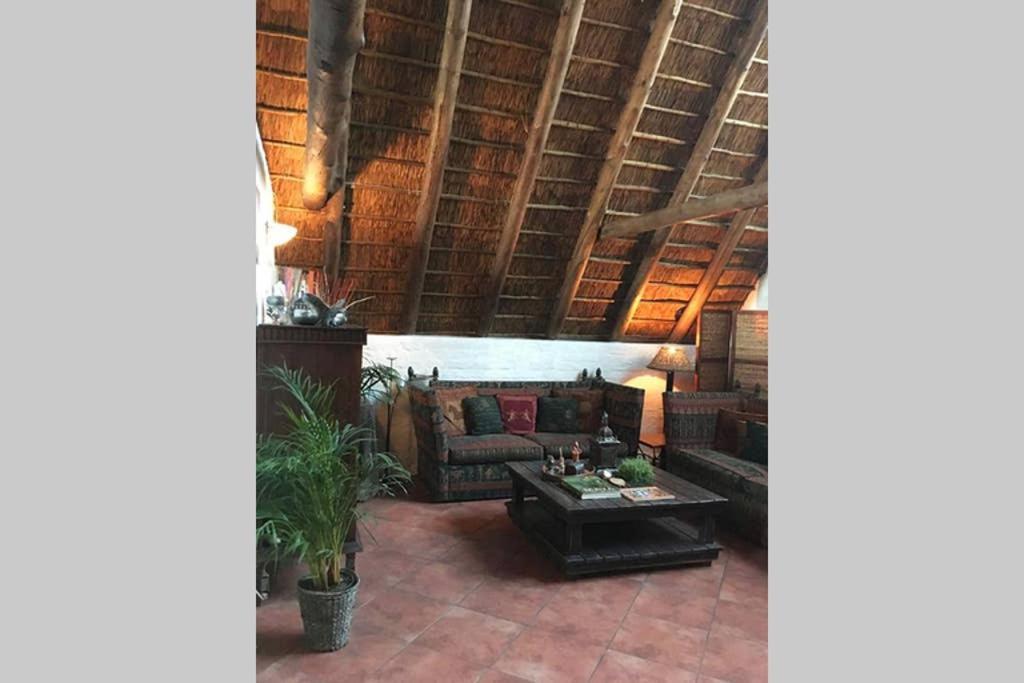 Pantera Lodge & Cheetah Cottage Йоханнесбург Экстерьер фото